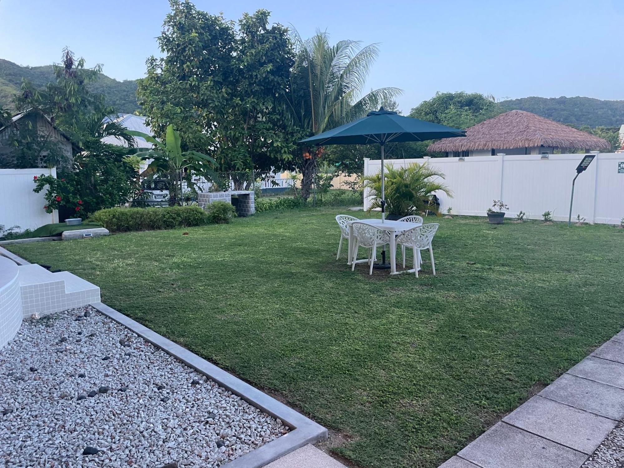 Tropic Villa Annex Grand Anse  Eksteriør bilde